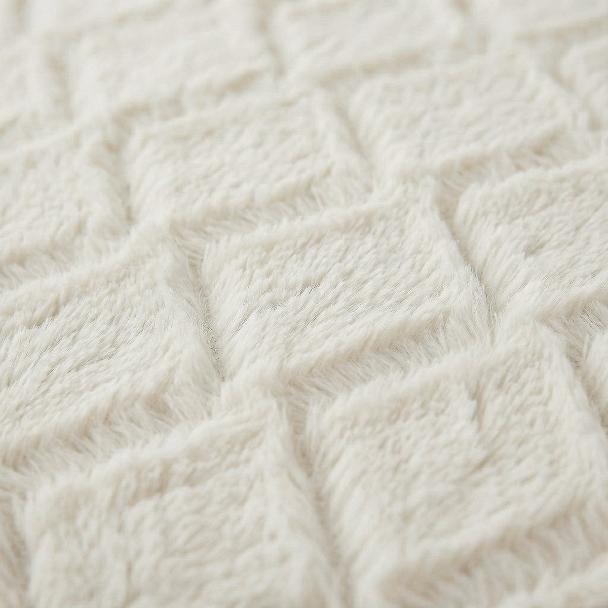 Faux fur dekbedovertrek creme met lantern-structuur – Sleeptime