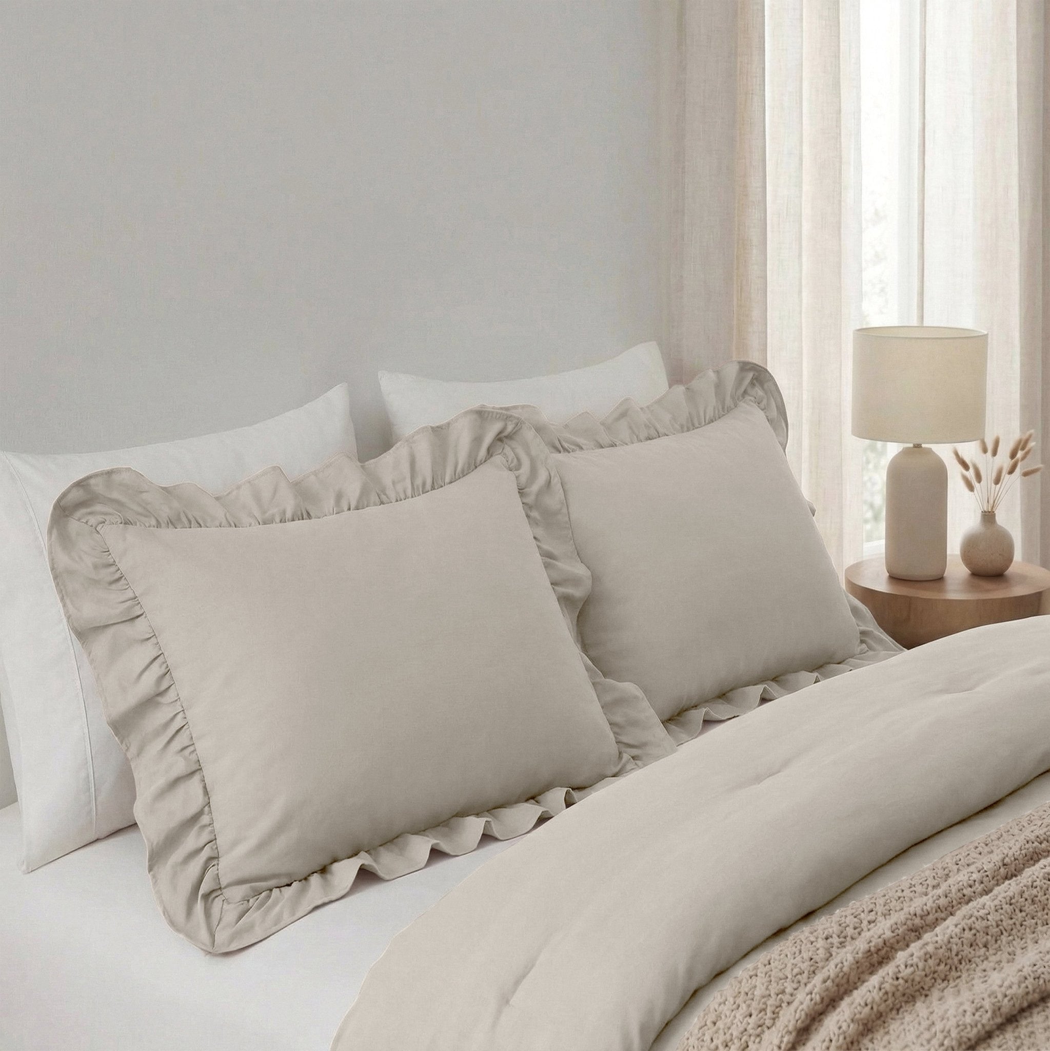 Sleeptime Kussensloop - 2 Stuks - Ruffles - Taupe/Grijs - 60x70 - Dromen & Wonen