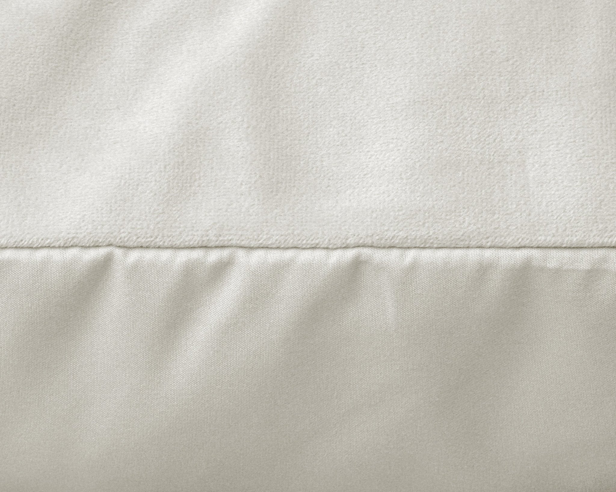 Sleeptime Kussensloop - 2 Stuks - Velvet - Creme - 60x70 - Dromen & Wonen