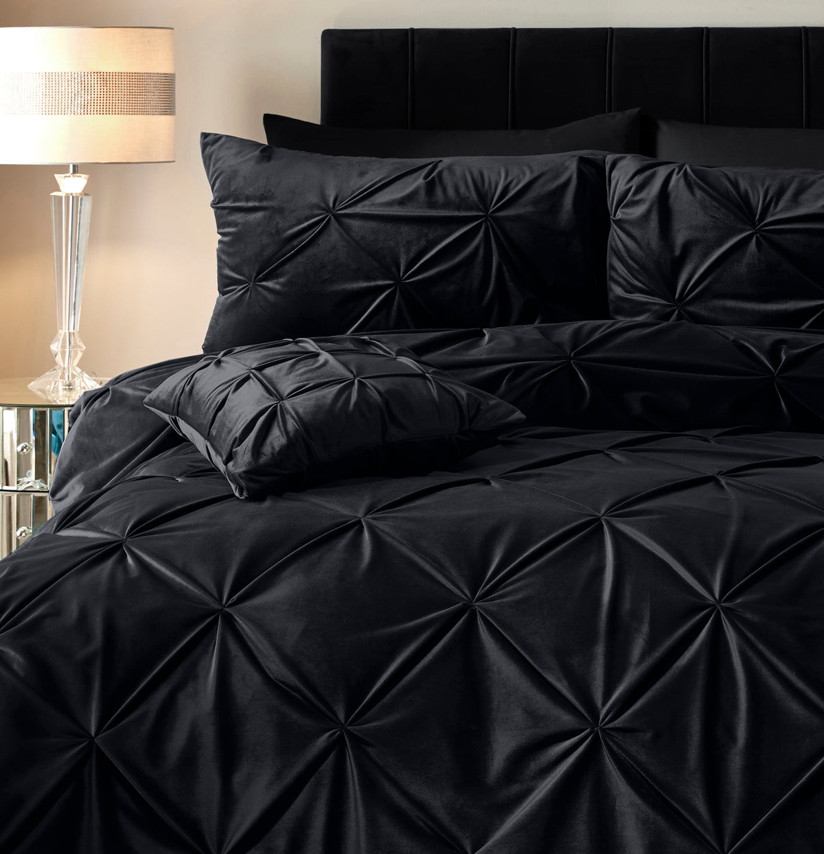 Pintuck velvet dekbedovertrek in zwart met kussenslopen – Sleeptime