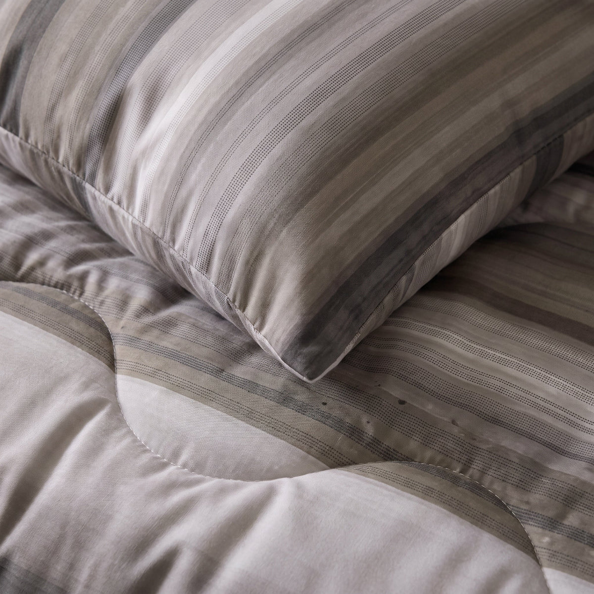 Dekbed en Overtrek in 1 – Marcus Taupe – Sleeptime - Dromen & Wonen