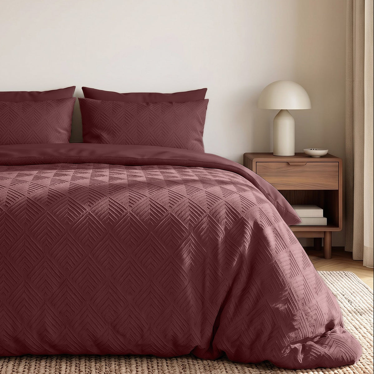 Embossed Dekbedovertrek Bordeaux – Modern Geo 3D Reliëf – Zacht Microvezel met Kussenslopen – Sleeptime - Dromen & Wonen