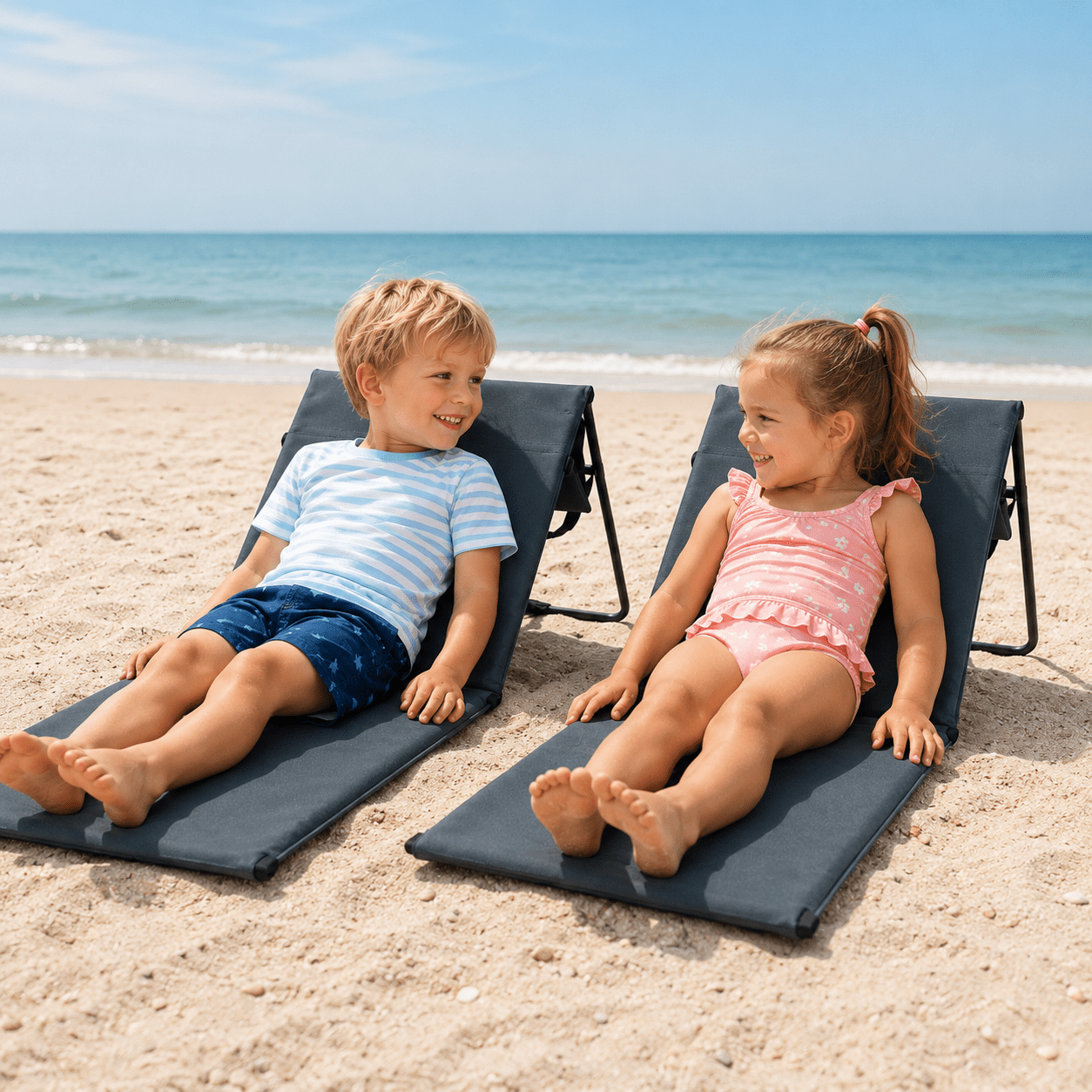 Kinder Strandmat met Verstelbare Rugleuning – Opvouwbare Ligmat met Draaghandvat – Grijs – 1-Pack of 2-Pack - Dromen & Wonen