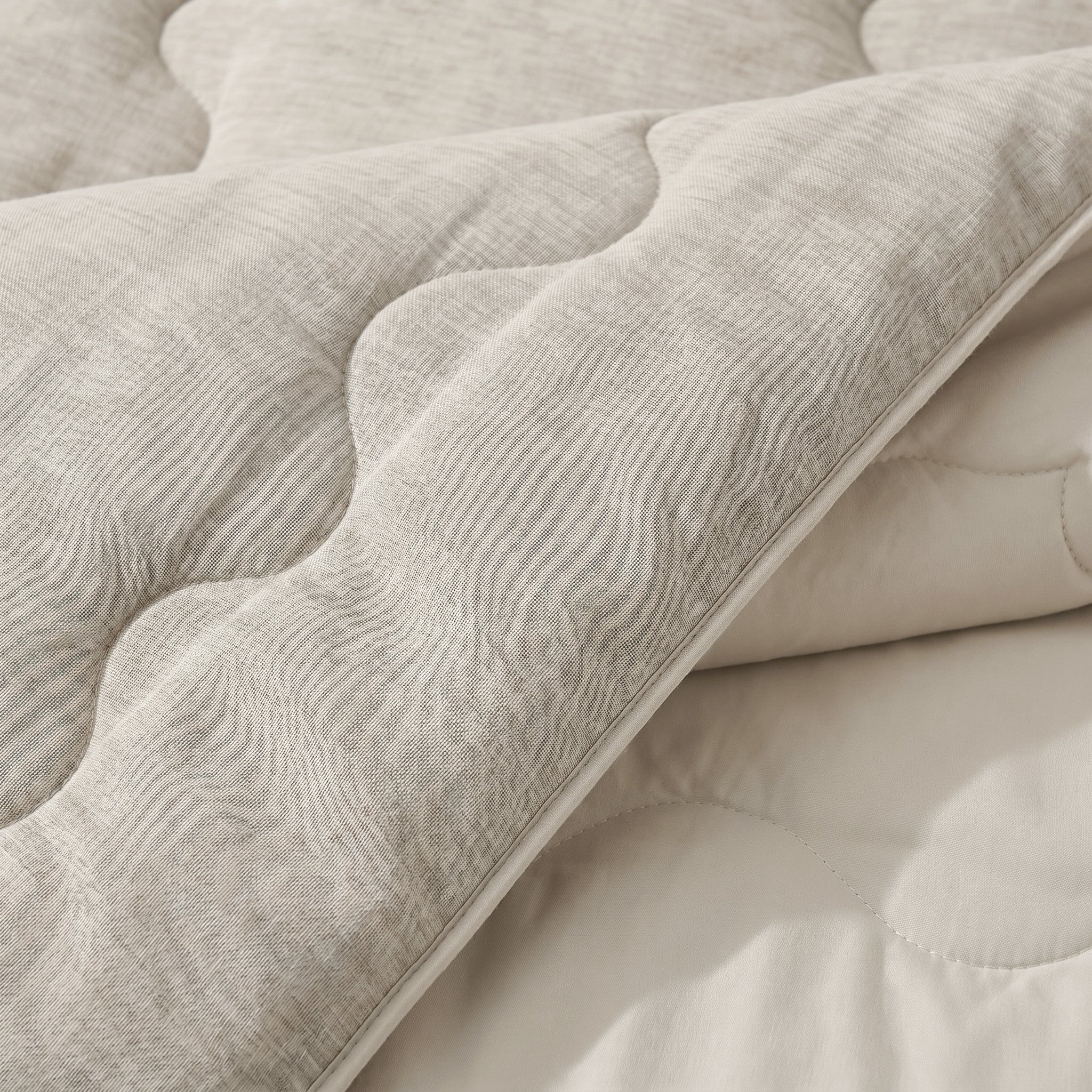 Koel Zomerdekbed – Verkoelend Bluecell Dekbed – Taupe – Dreamhouse - Dromen & Wonen