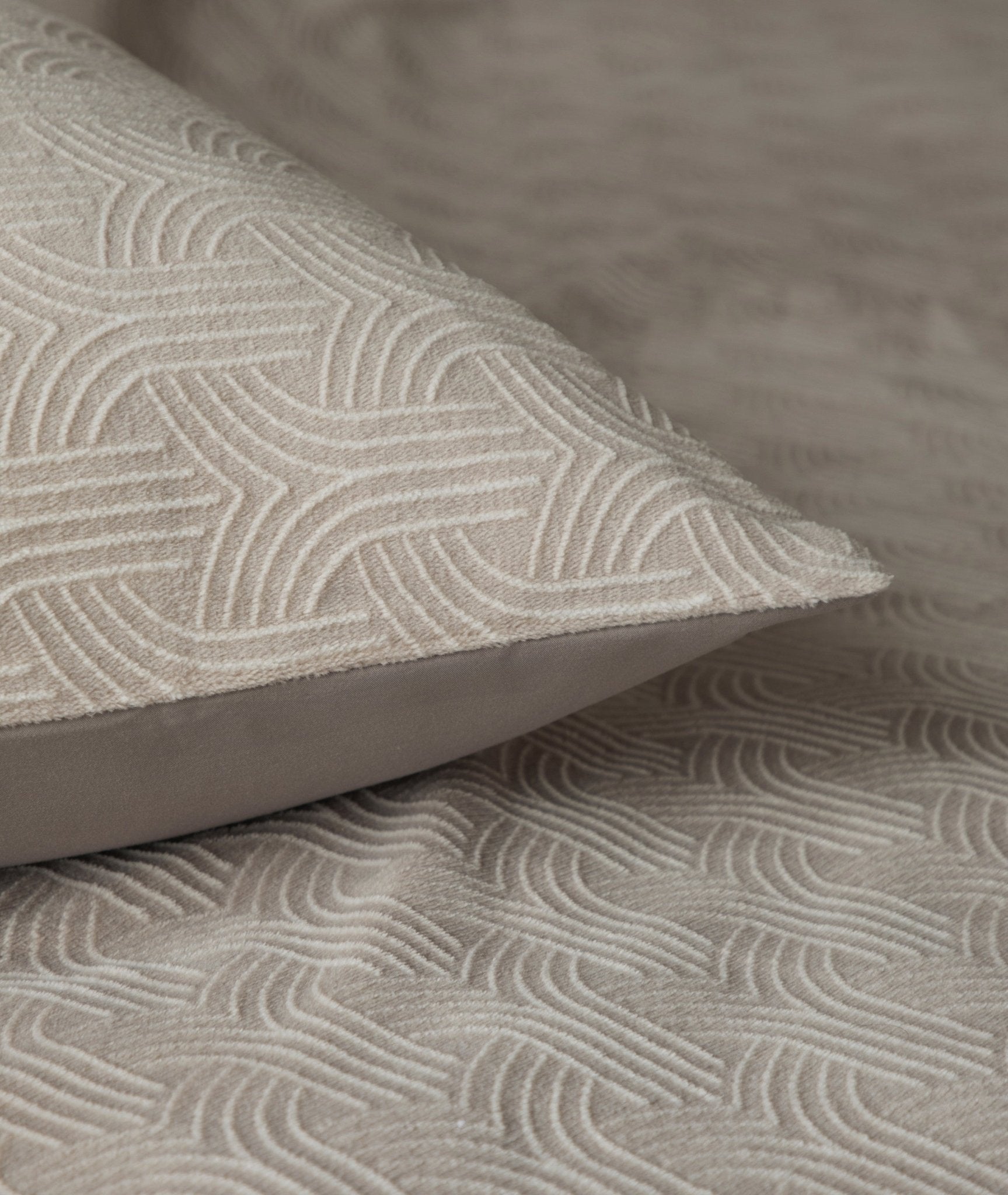 Sleeptime Flanel Art Taupe Dekbedovertrek - Dromen & Wonen