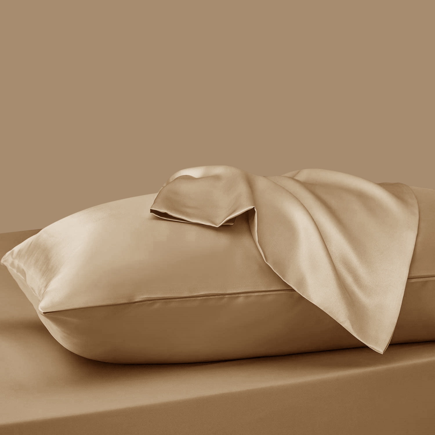 Sleeptime Kussensloop Glans Satijn 2 Stuks - Taupe - 60 x 70 cm - Dromen & Wonen